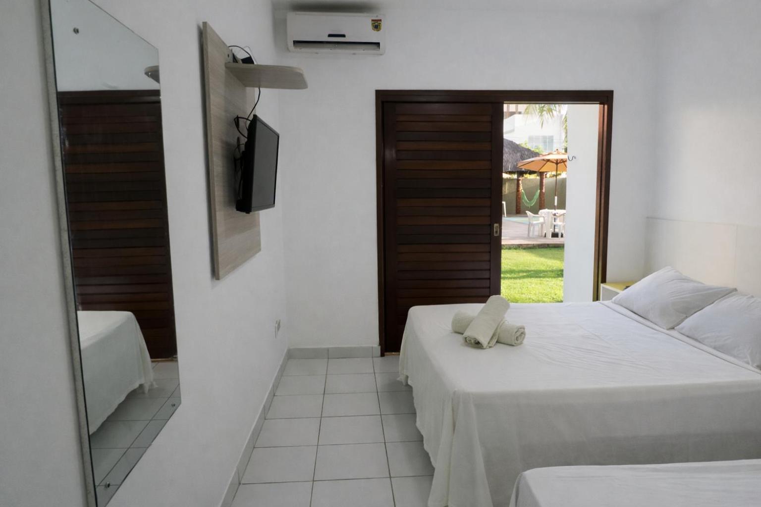 Triple Room Pool View